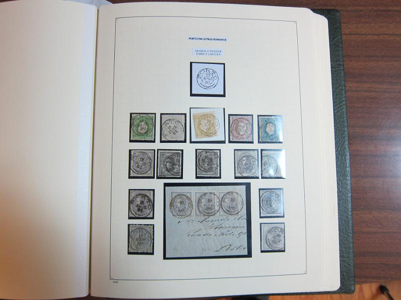 0014 (37).jpg -     Lote:    14      Marcofilia      Lotes Especiais       Descrição:      Portugal.   Colecção montada em dois álbuns com estudo especializado das marcas de duplo círculo e circulares do Porto, com selos de diversas emissões e cartas. Lote a ver.        Lote       Valor Base:     &euro; 1.500,00     Valor Venda:     &euro; 1.500,00     